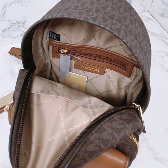 Michael kors maisie xs backpack - Picture 3 of 8